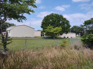 5453 Smith Ryals Rd, Plant City, FL 33567