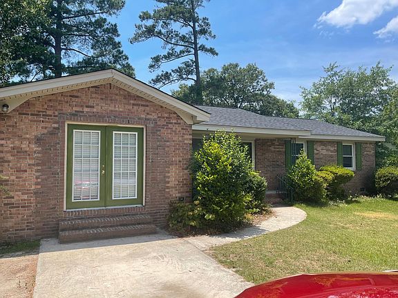 2nd image of 104 Sweet Springs Ct