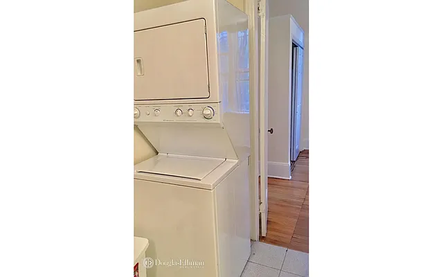 Rented by Douglas Elliman | media 38