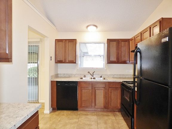 4th image of 13242 Moby Dick Dr W