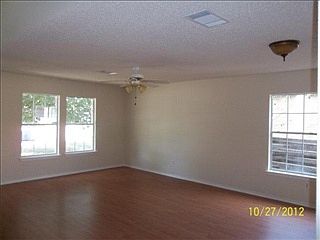 2nd image of 2618 Glen Field Dr