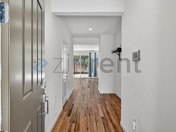 2nd image of 1416 Passion Ln