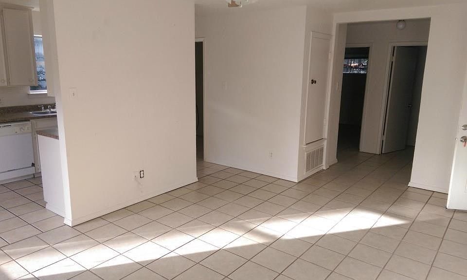 1st image of 100 N 2nd St APT F