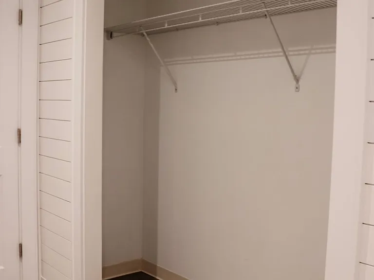 315 Chestnut St — Photo 13