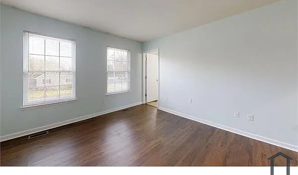 3 bed, $2,500 — Photo 4