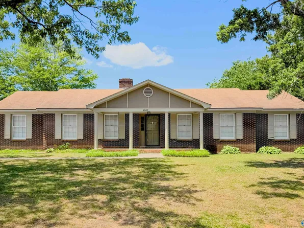 2007 Jefferson Dr SW, Decatur, AL 35603