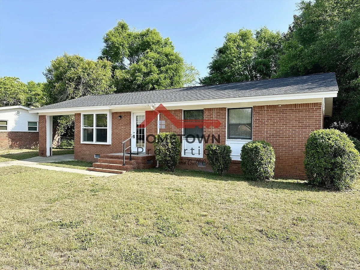 Building Photo - 3730 Forest Glen Dr