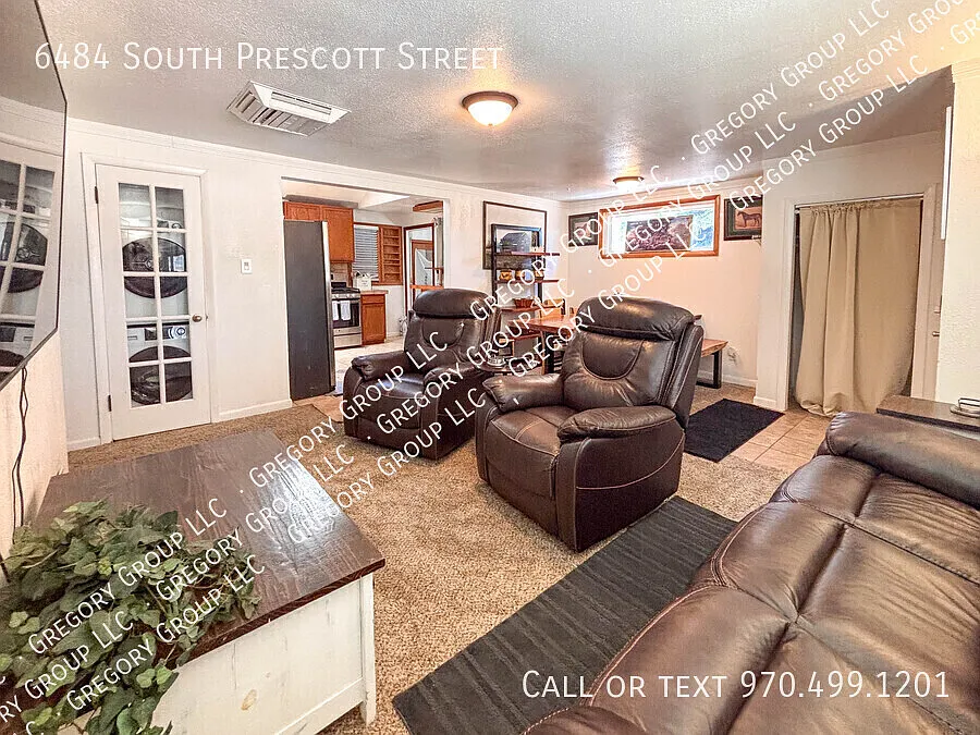 Convenient Littleton Home 4Bed 2Bath — Photo 4