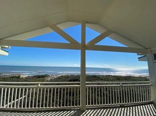 1356 Azalea Dr, Eastpoint, FL 32328