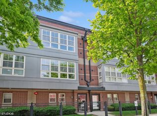 51 E 23rd St, Chicago, IL 60616