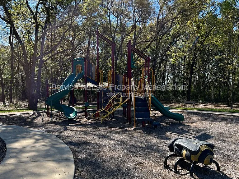 5184 Peach Dr — Photo 24