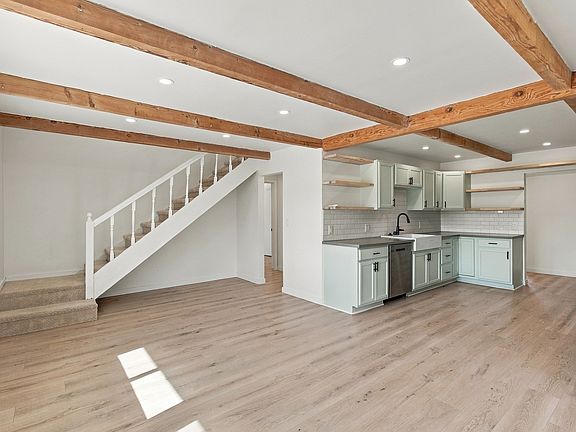 2nd image of 70 Chaparral Rd
