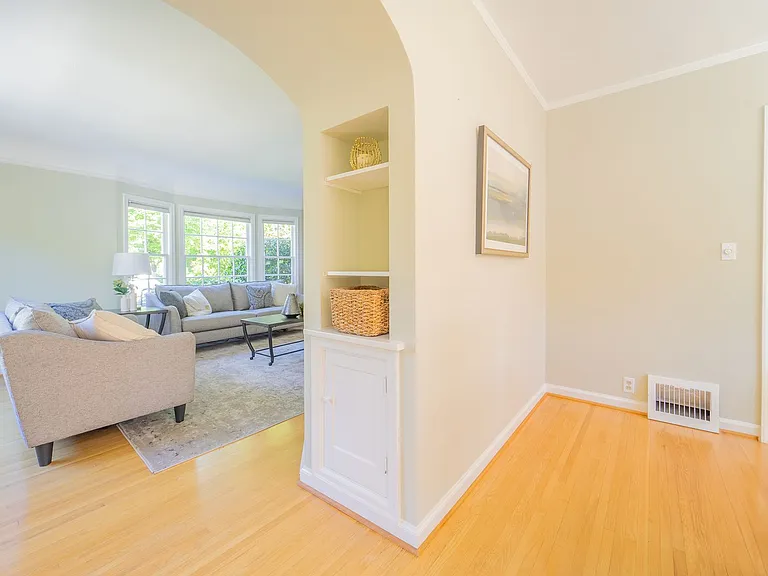 2840 SW Fern St — Photo 13