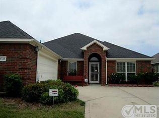 1723 Ridgemar Dr, Grand Prairie, TX 75051