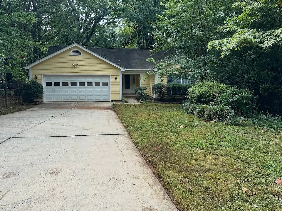 208 Canadice Rd