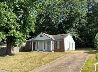 3273 Ridgemont Rd, Memphis, TN 38128