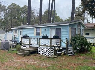 6437 Wallops Dr, Horntown, VA 23395