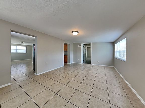 4th image of 1323 Waikiki Way