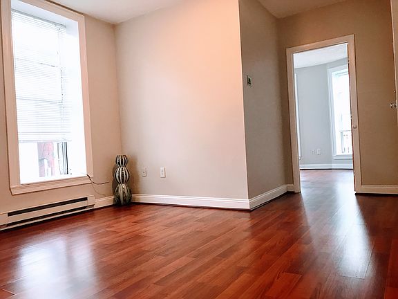 5th image of 379 Meridian St #201