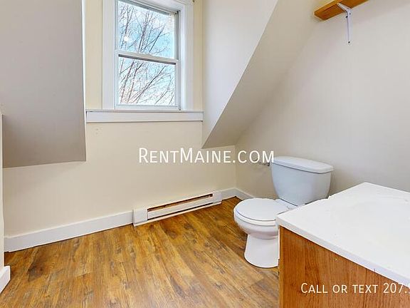 3rd image of 3 Summer St APT 3