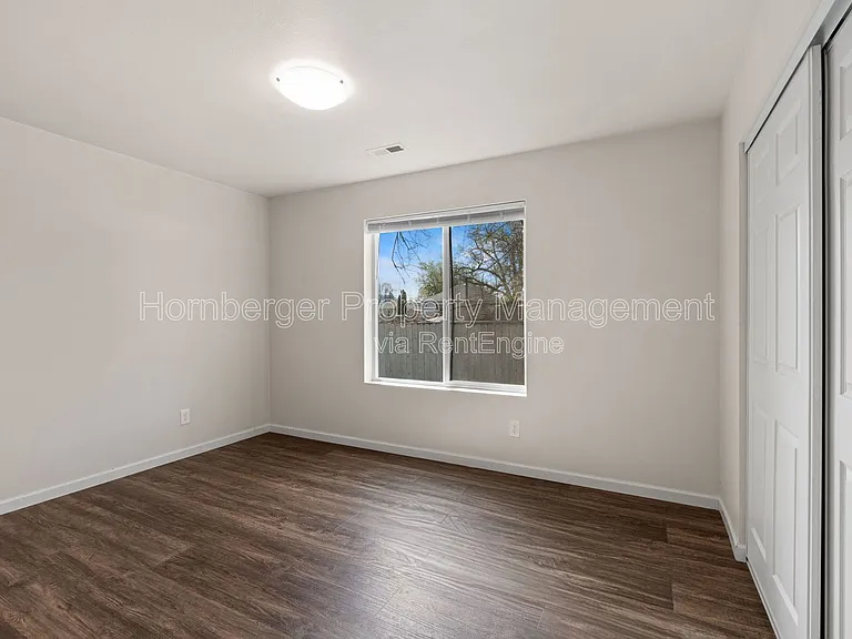 14420 E Heroy Ln — Photo 14