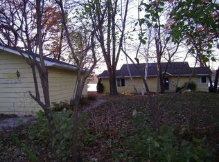 17625 Rice Lake Rd, Eden Valley, MN 55329