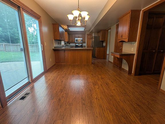5th image of 2725 Sweet Cider Rd