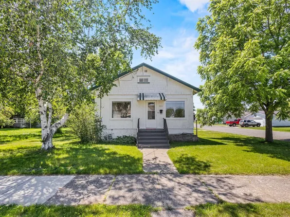 1513 28th Ave, Menominee, MI 49858