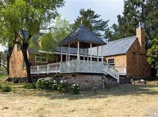 4729 Guenza Rd, Santa Rosa, CA 95404