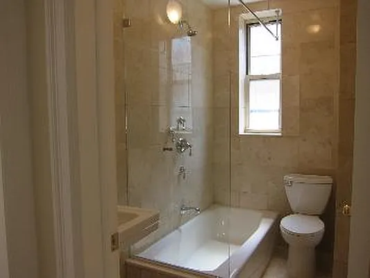 Rented by Corcoran | media 17