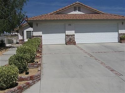 1st image of 13140 Yellowstone Ave