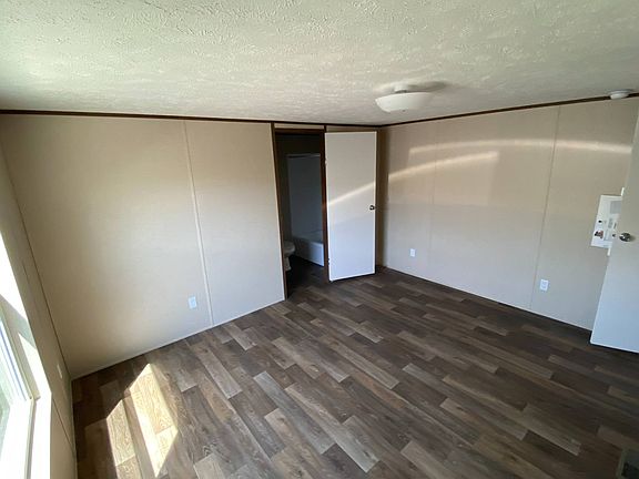 5th image of 937 Sabel Dr #1002