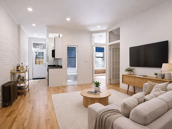 2nd image of 260 Elizabeth St APT 1a