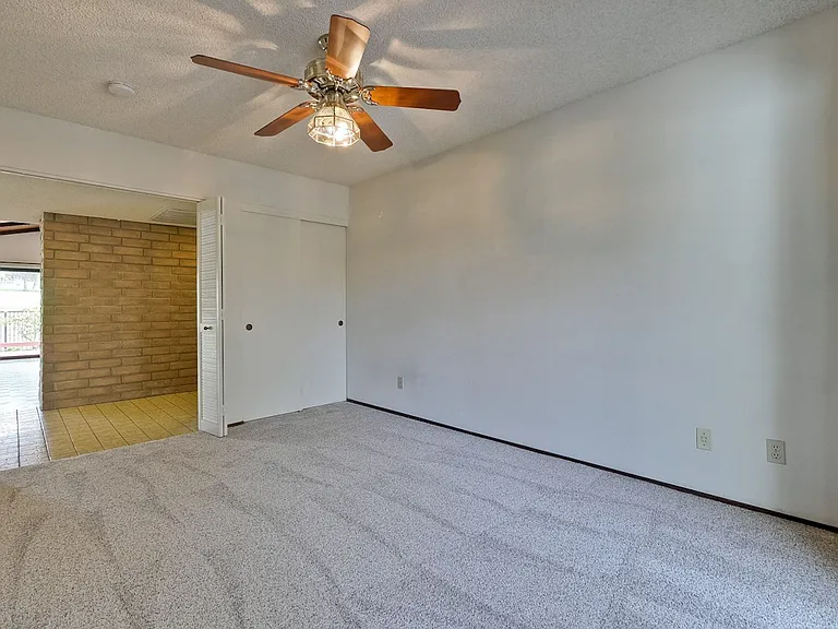 8224 Claret Ct — Photo 31