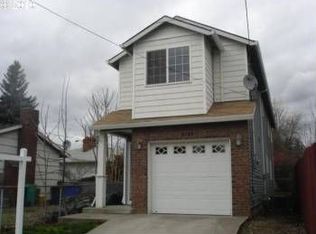 8715 SE Pardee St, Portland, OR 97266