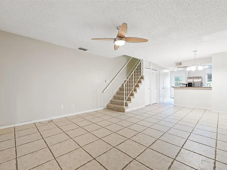 5902 Stratton Park Dr — Photo 9