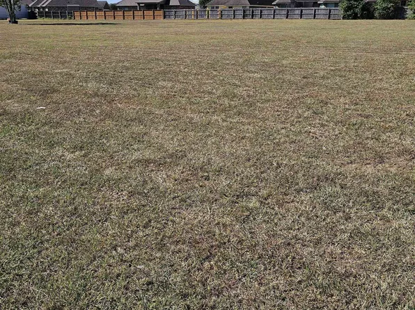 1600 Washington Village Pkwy, Beaumont, TX 77707