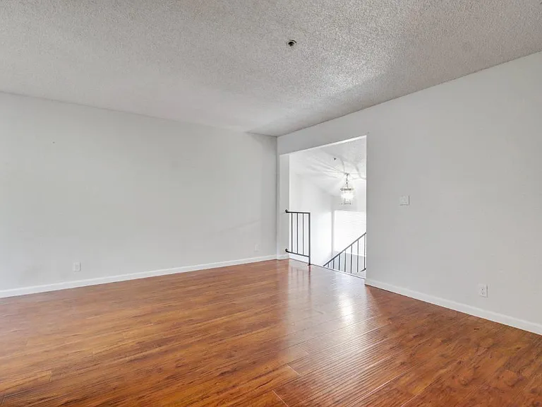3626 Hallelujah Ct #3 — Photo 9