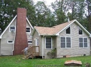 206 Kirk Dr, Warfordsburg, PA 17267