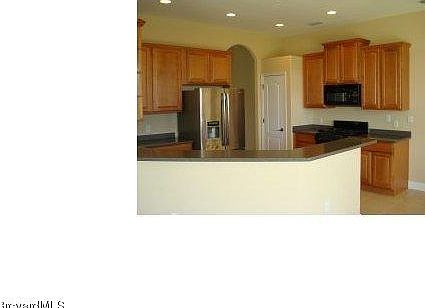 5th image of 1766 Donegal Dr