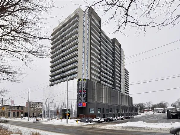 50 Grand Ave S #1709, Cambridge, ON N1S 2L6
