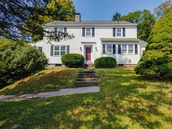 29 Manchester Heights, Winchester, CT 06098