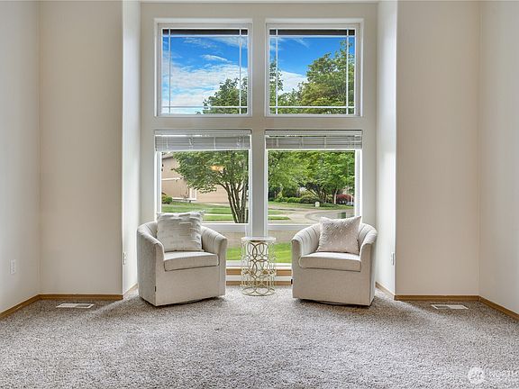4th image of 17317 94th Avenue Ct E