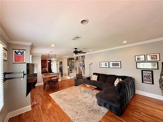 5949 Louisville St — Photo 2