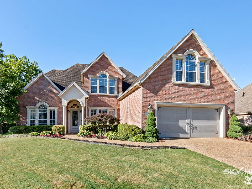 1st image of 1863 E Brookhaven Dr
