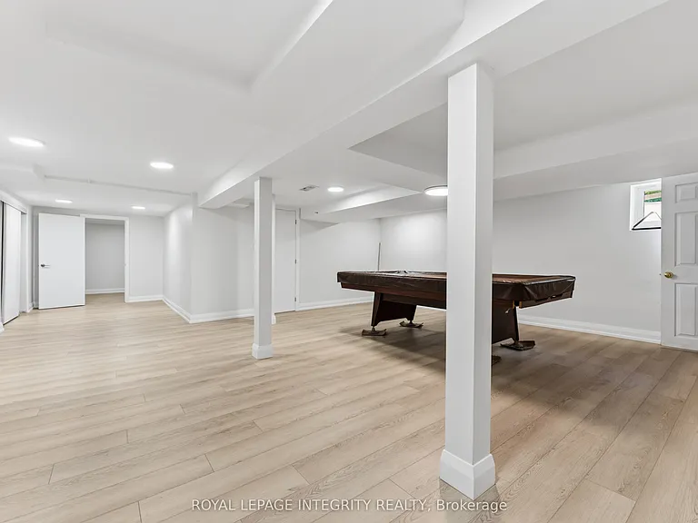 1873 Fairbanks Ave — Photo 24