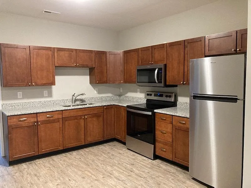 2 bed, 1.5 bath, 1000 sqft, $1,325 — Photo 3