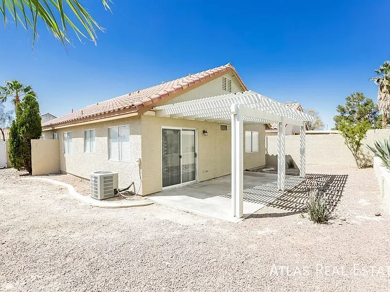 6398 Cedar Breaks Ave — Photo 15