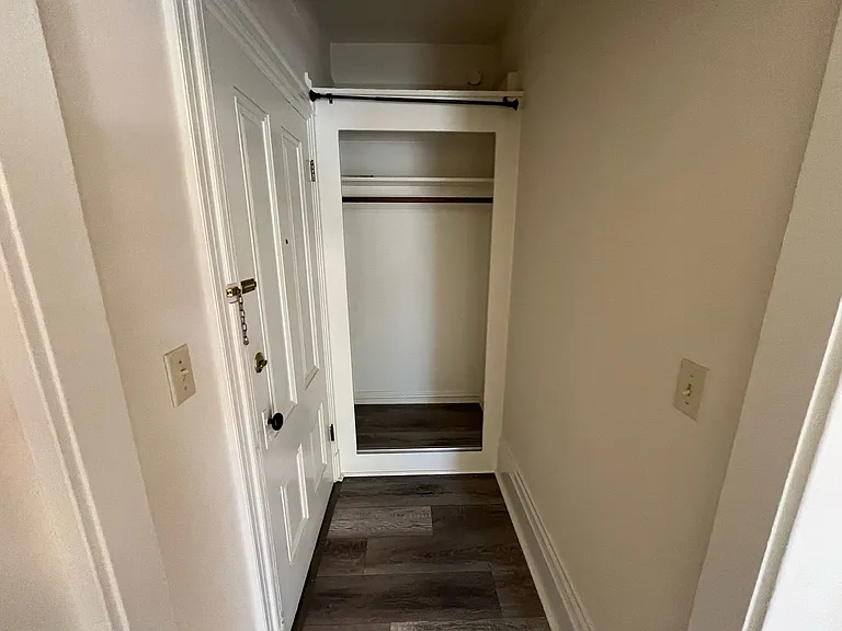 2309 San Jose Ave #4 — Photo 6