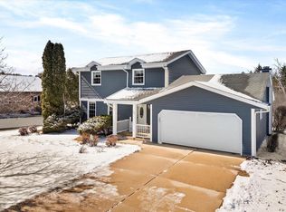 345 Prairie Run, Grafton, WI 53024